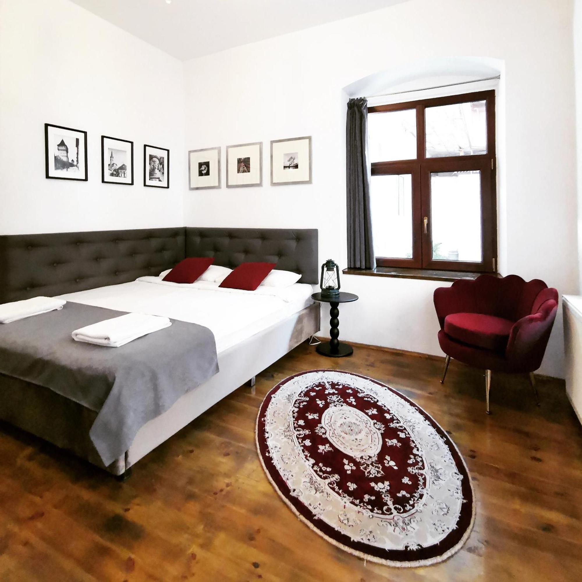 Classic Home Sibiu Exterior photo